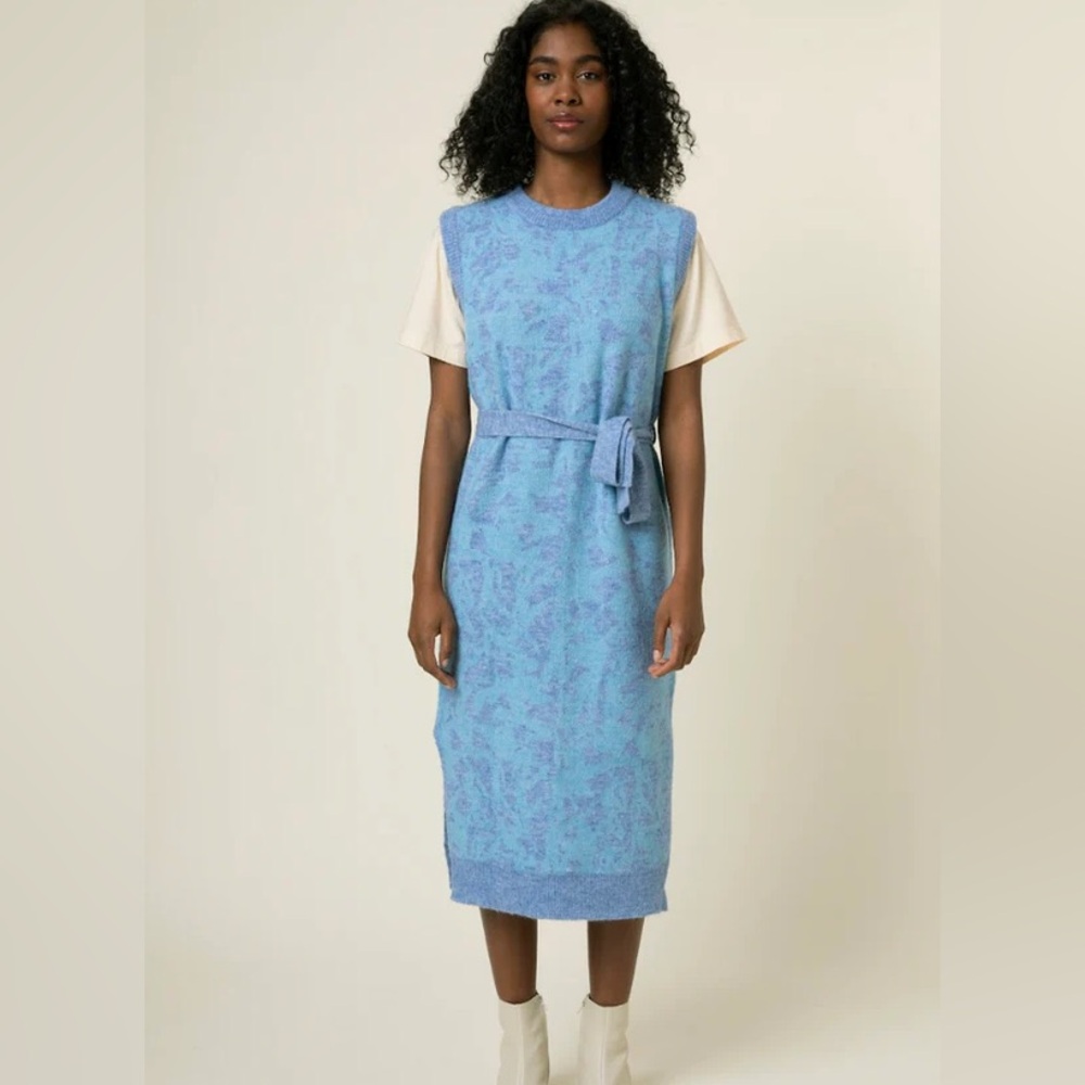 FRNCH Peura Bleu Azur Floral Pattern Tie Waist Sleeveless Sweater Medium Dress